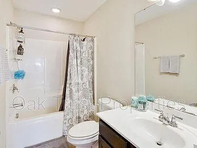 Upstairs Bathroom #3