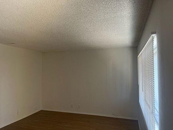 4th image of 14360 Alburtis Ave APT 3