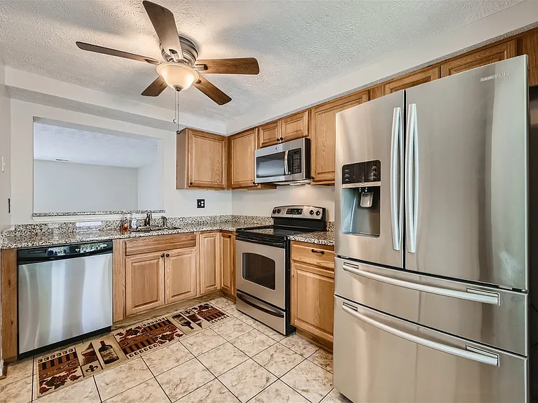 9431 Granite Hill Rd — Photo 7