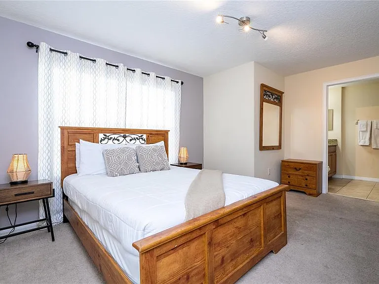 4908 Clock Tower Dr — Photo 11