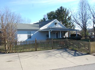 793 Meadville Rd, Davisville, WV 26142