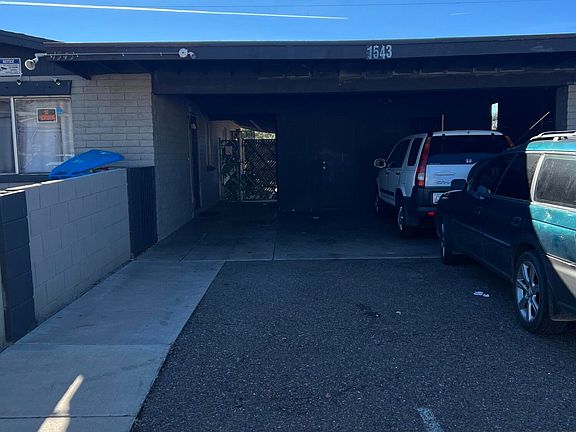 3rd image of 1543 W Peoria Ave
