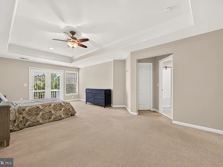 43580 Popes Creek Sq — Photo 35