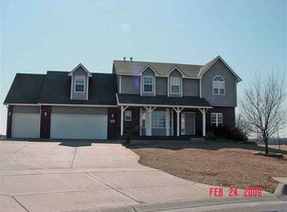 353 Clubhouse Cir, Andover, KS 67002