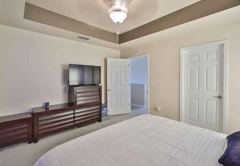 16221 Bridgewalk Dr — Photo 20