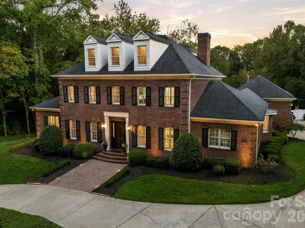 3236 Shillington Pl, Charlotte, NC 28210