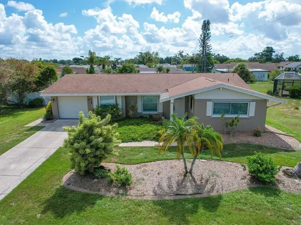 426 Canterbury Rd, Venice, FL 34293