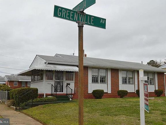 2nd image of 1204 Greenville Ave