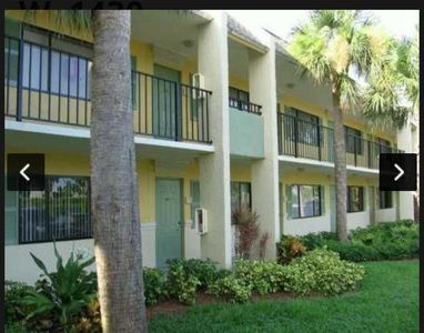 1430 Meadows Circle W, Boynton Beach, FL, 33436