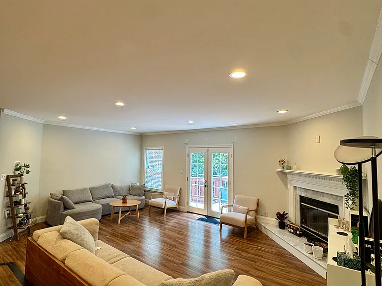 13128 Ashnut Ln — Photo 4
