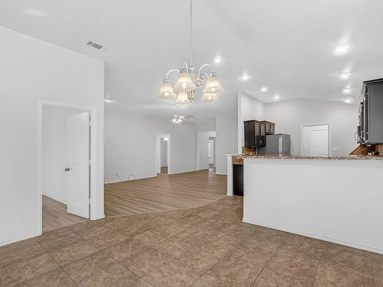 509 Wagner Dr — Photo 12