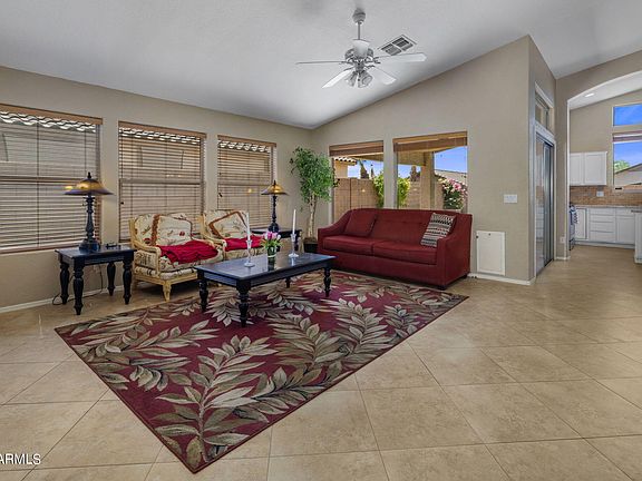 5th image of 9029 E HILLVIEW Street