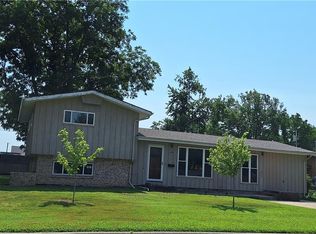 1010 S Rutter Ave, Chanute, KS 66720