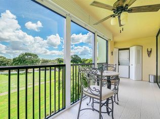 3650 Environ Boulevard #401, Lauderhill, FL 33319