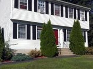 9 Pemigewasset Cir, Derry, NH 03038