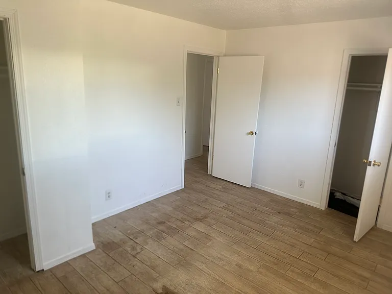 6308 Gonzales Rd SW — Photo 3