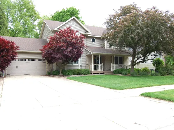 7143 Dove Dr, Schererville, IN 46375
