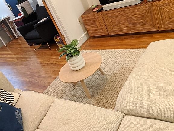 2nd image of 286 10th St APT 1