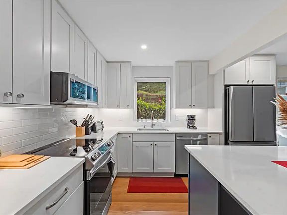 3rd image of 632 John Wesley Dobbs Ave NE #3