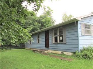 1115 Race Track Rd, Milton, KY 40045