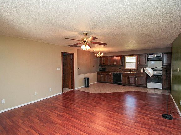 5th image of 410 S Sheridan St