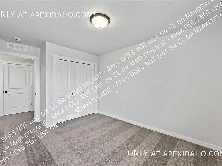 4264 W Topeka St — Photo 28