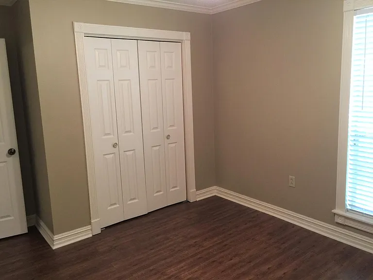 8585 Barnett Dr — Photo 22
