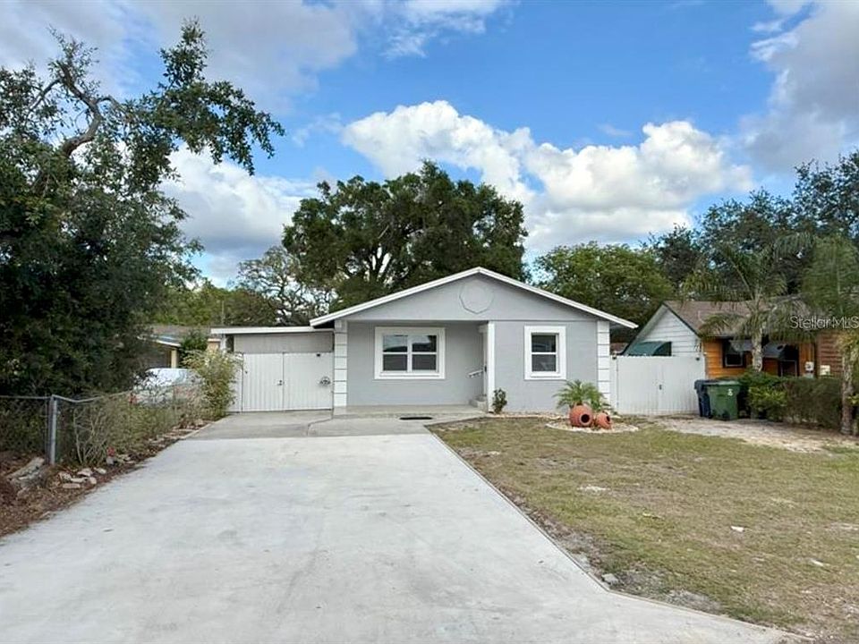 1st image of 8503 N WILLOW AVENUE