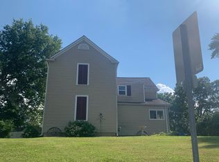 958 Altavia Dr, Hazelwood, MO 63042