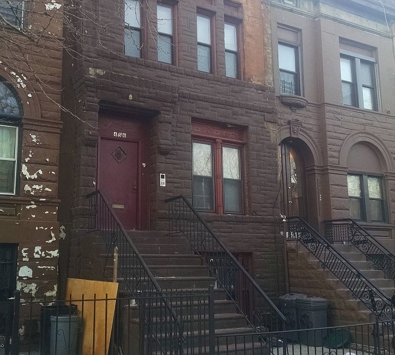 1st image of 456 Halsey St