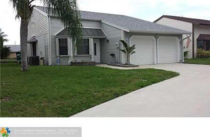 1st image of 14 Paxford Ln