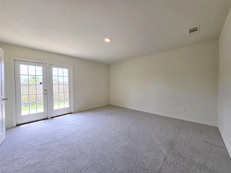 380 Stone Gage Dr — Photo 18