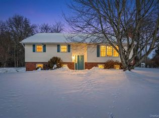 54 Blossom Lane, Wallkill, NY 12589