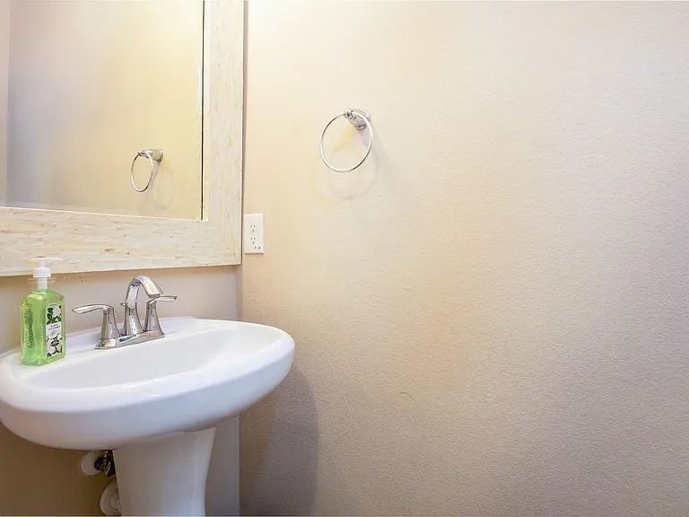 11 Cheswood Manor Ct — Photo 16