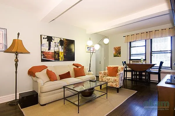 Sold by Akam Sales and Brokerage | media 7