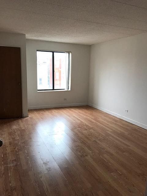 1st image of 606 E Woodland Park #411