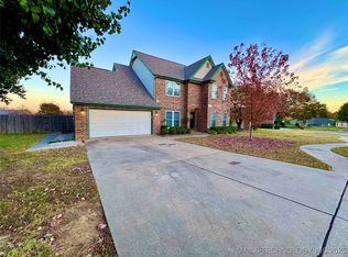 313 S 62nd St, Broken Arrow, OK 74014