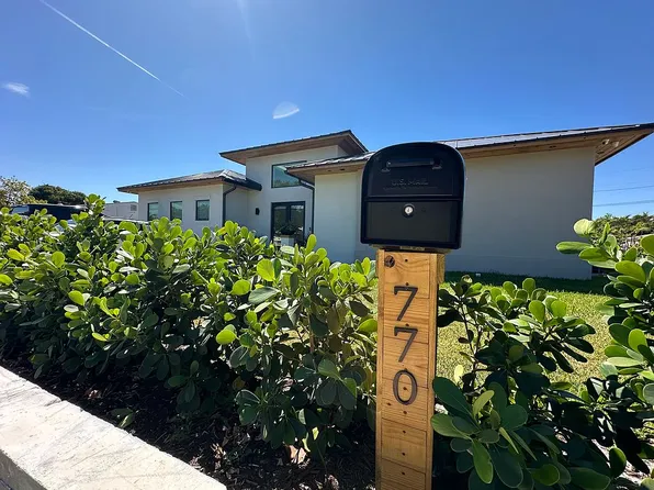 770 Nottingham Blvd, West Palm Beach, FL 33405