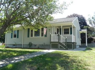 83 Evergreen Ave, Tiverton, RI 02878