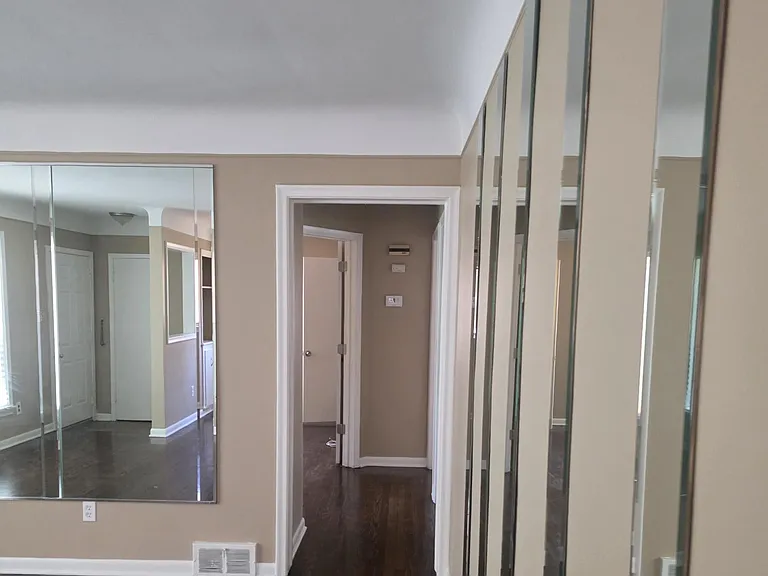 24051 Geneva St — Photo 21