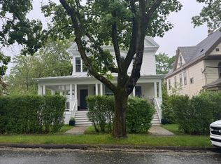 25 Beacon St, Portland, ME 04103
