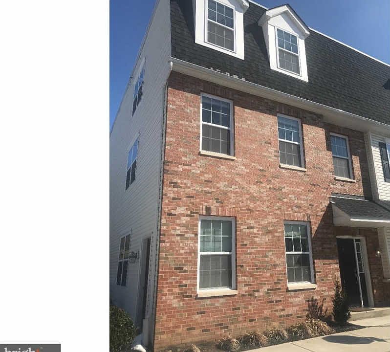 1st image of 4473 Driftwood Dr #127