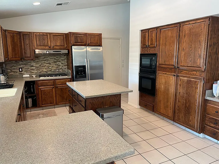 78691 Runaway Bay Dr — Photo 13