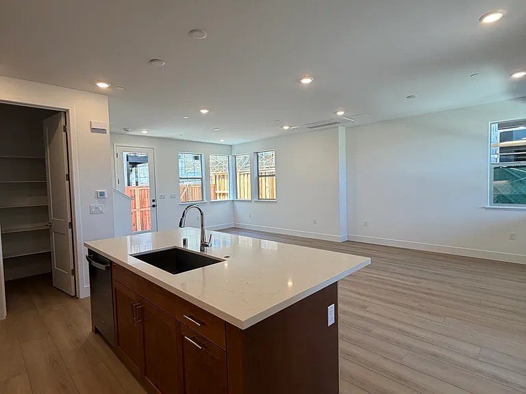 3846 Aviano Way — Photo 3
