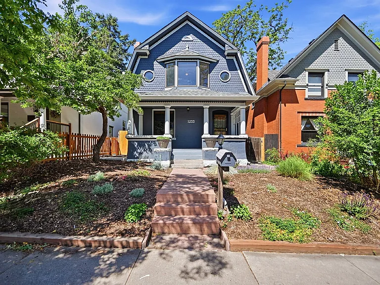 1233 Elizabeth St — Photo 31