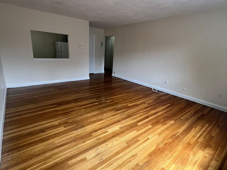 1st image of 90 Gardner St #3A