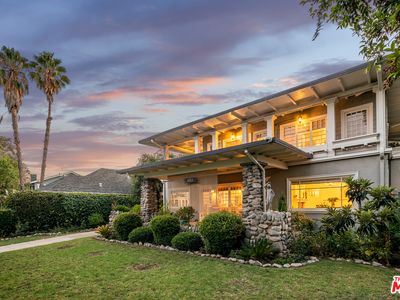 683 S Los Robles Ave, Pasadena, CA, 91106