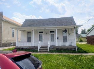 217 W Chestnut St, Corydon, IN 47112