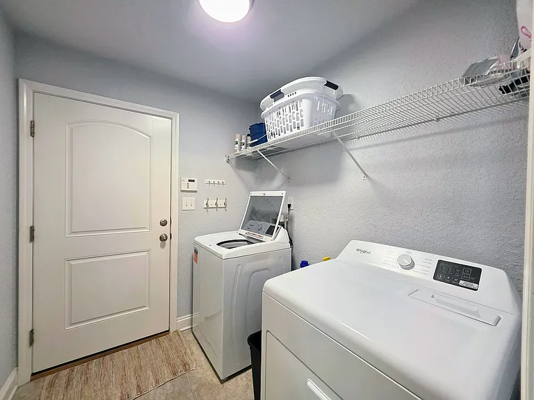 949 Osprey Ct — Photo 36