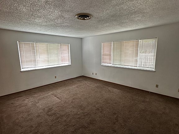 3rd image of 7318 Sahara Ct